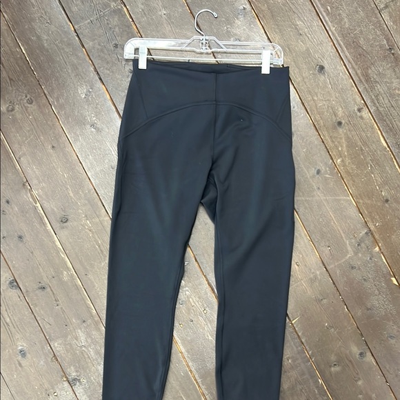 Lululemon Instill 25” Black Leggings. Size 10. NWT